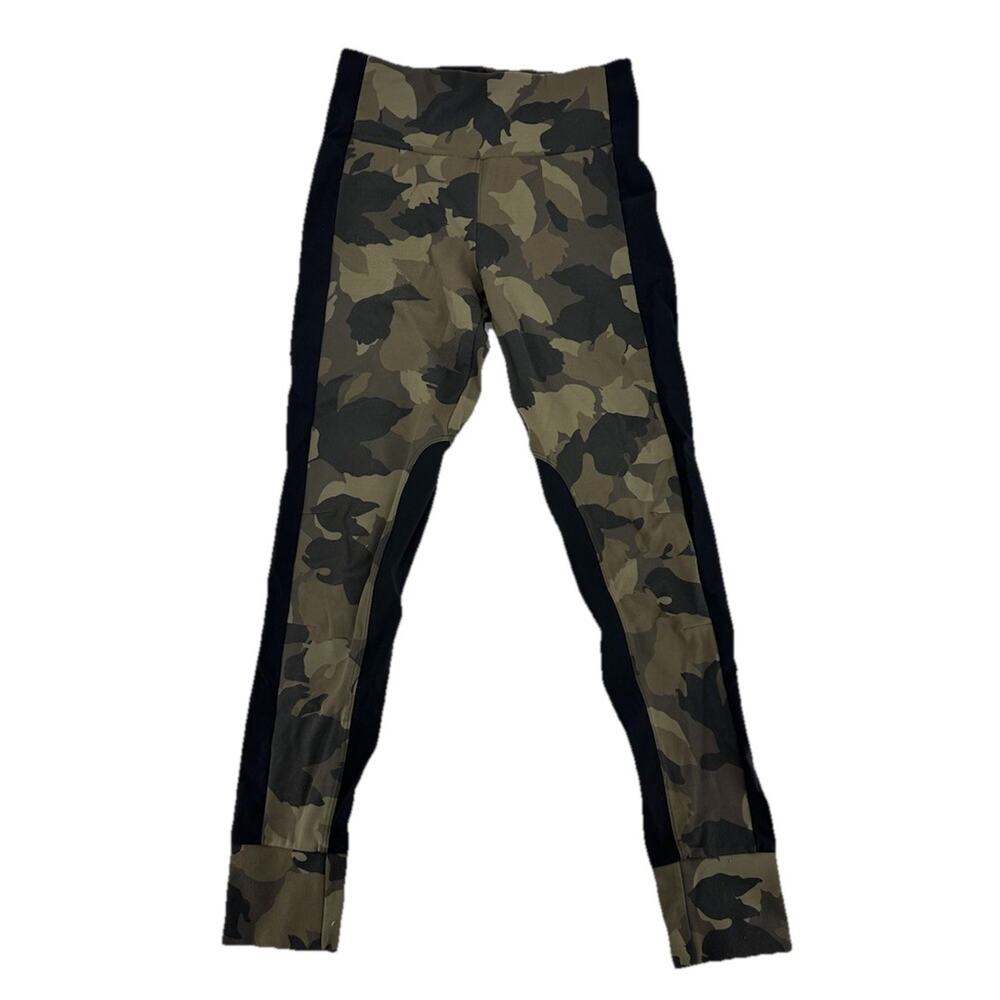 Athleta Small Women Essex Hybrid Camo Tight Legging Pants Olive/Black Camo 28-4